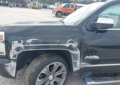 2018 Chevrolet Silverado 1500 High Country z USA, uszkodzony, nr VIN 3GCUKTEC8JG240684